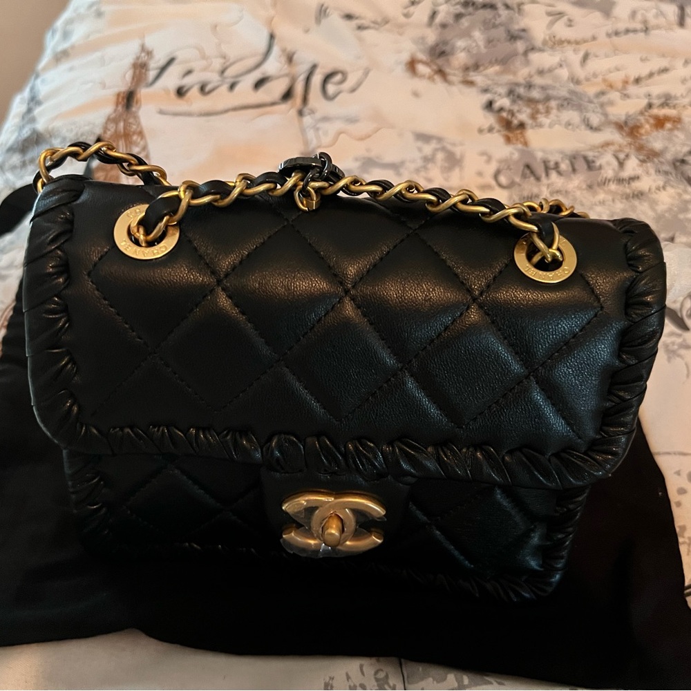 Chanel calfskin braided mini bag - Picture 3 of 14